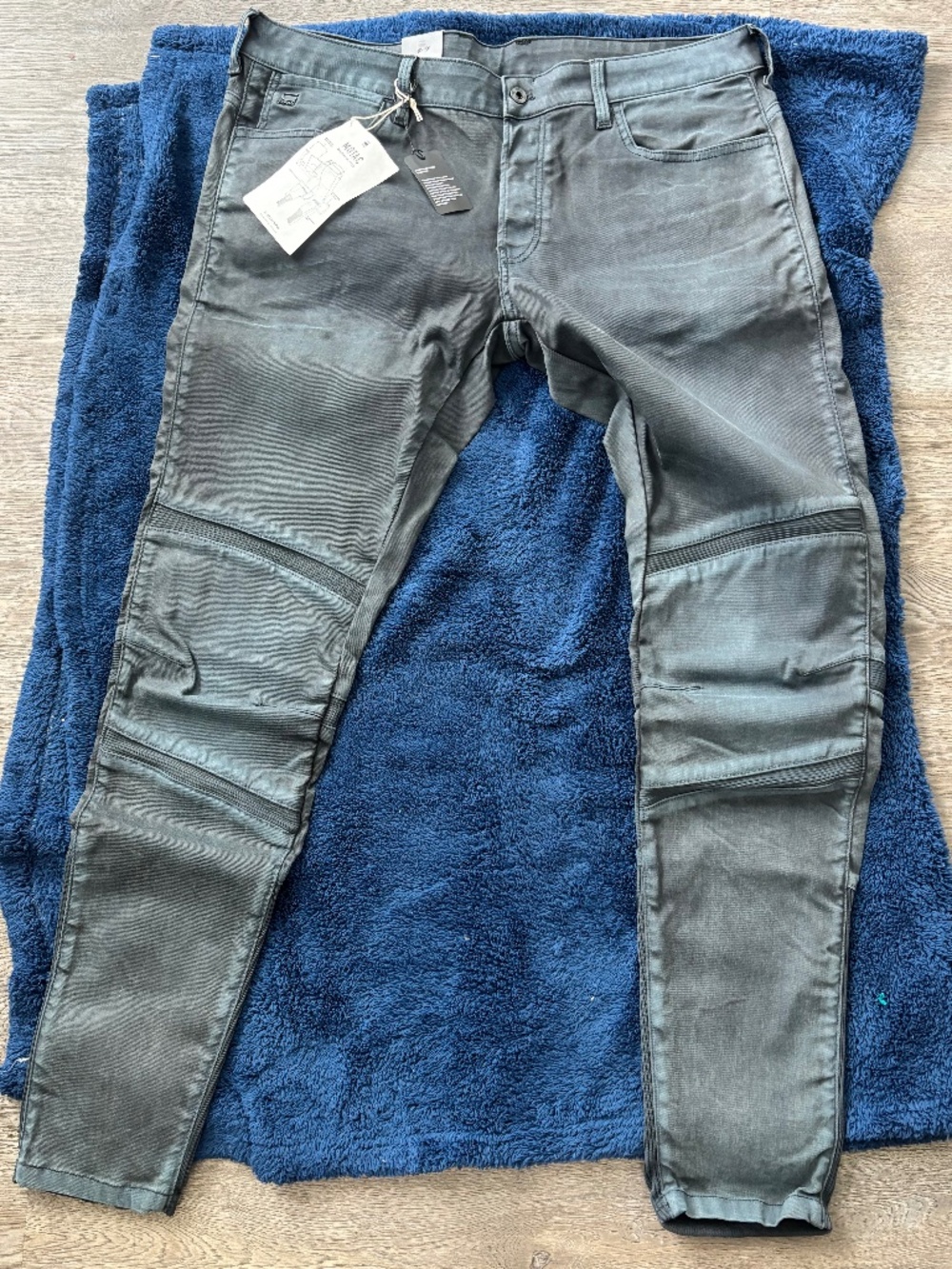 NWT!!! Discontinued Rare Size! Men’s Gstar Motac Jeans Rare Item Size 40x36